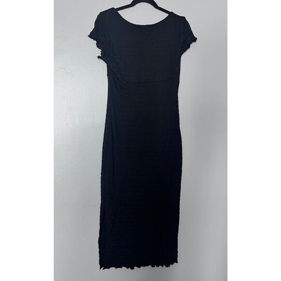 ✨NWT NO COMMENT Women’s Black Maxi Dress Lg Short Sleeve Smocked Bodice Goth - Picture 2 of 6